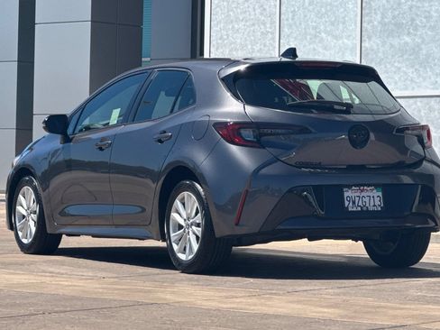 Used 2026 Toyota Corolla SE FWD image 6