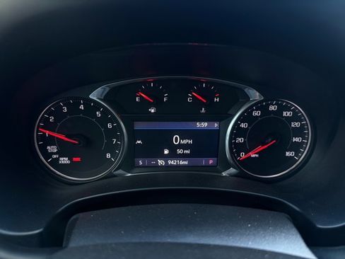 Used 2021 GMC Terrain SLT AWD/4WD image 9