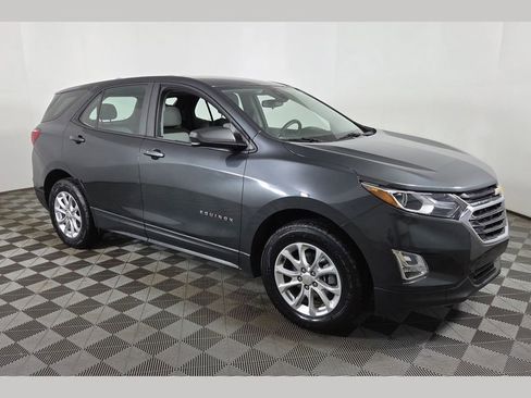 Used 2020 Chevrolet Equinox LS AWD/4WD image 1