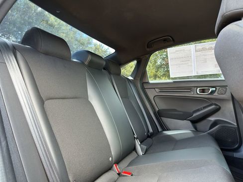 Used 2022 Honda Civic Sport image 13