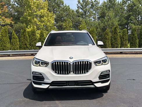 Used 2019 BMW X5 xDrive40i w/ Premium Package AWD/4WD image 12