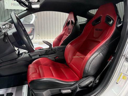 Used 2019 Ford Mustang GT Premium w/ Performance Package - Level 2 image 23