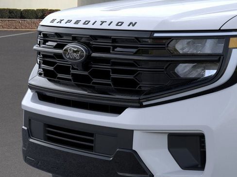 New 2026 Ford Expedition Platinum AWD/4WD image 40