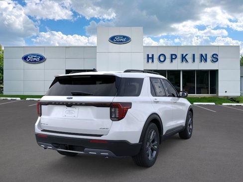 New 2026 Ford Explorer Active w/ Active Comfort Package AWD/4WD image 8