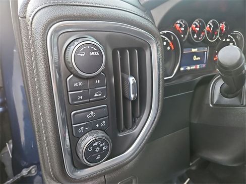 Certified 2022 Chevrolet Silverado 1500 LT w/ Safety Package image 34