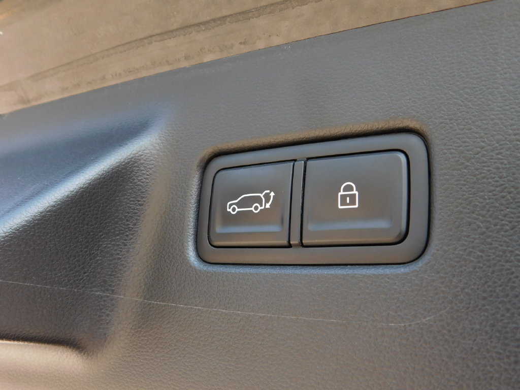 Used 2024 Hyundai Santa Fe SEL AWD/4WD image 13