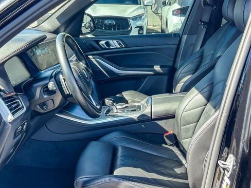 Used 2023 BMW X5 xDrive40i w/ Parking Assistance Package AWD/4WD image 18