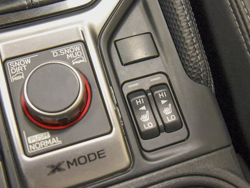 Used 2020 Subaru Forester Limited image 20