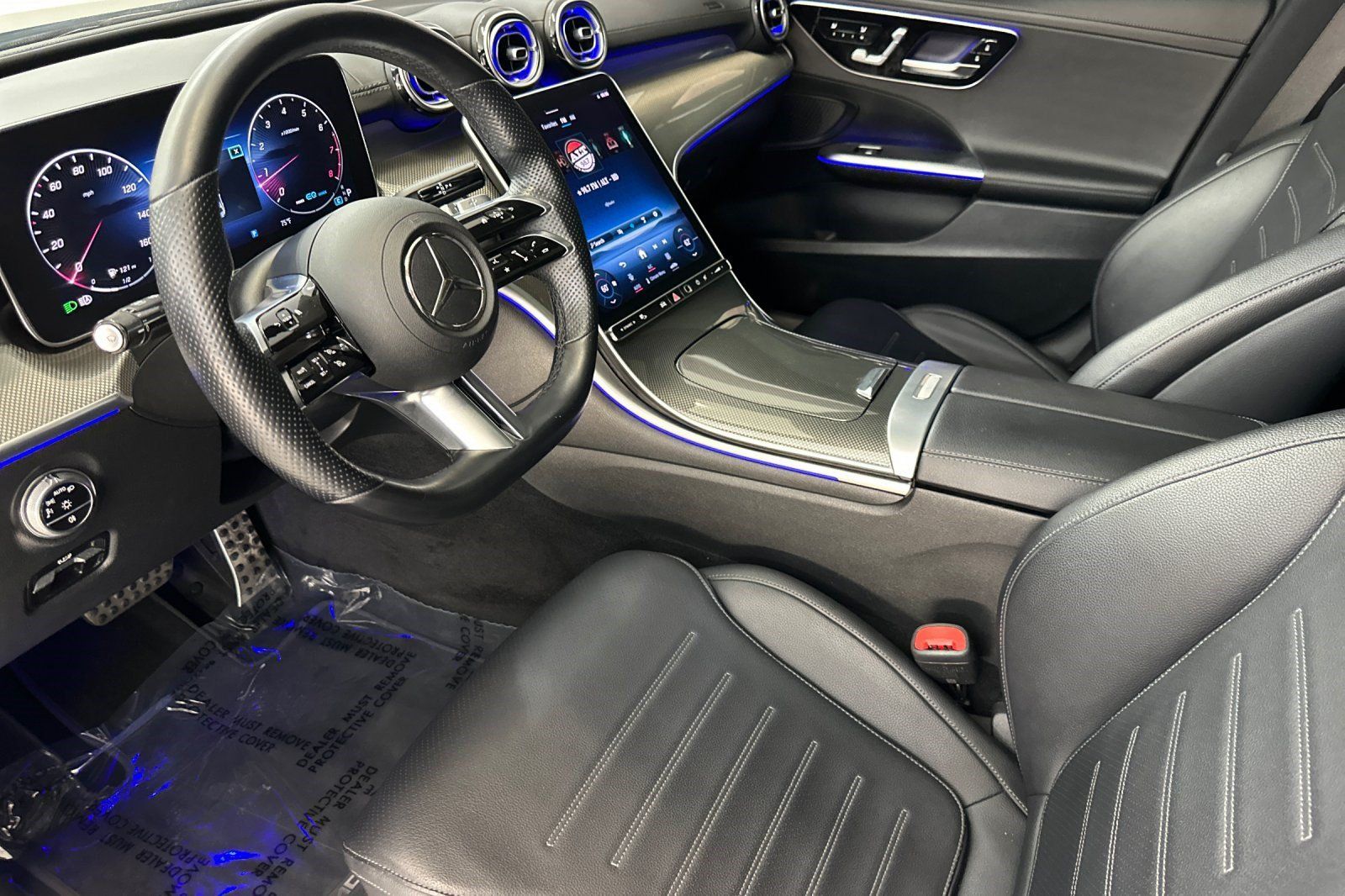 Used 2022 Mercedes-Benz C 300 Sedan image 4