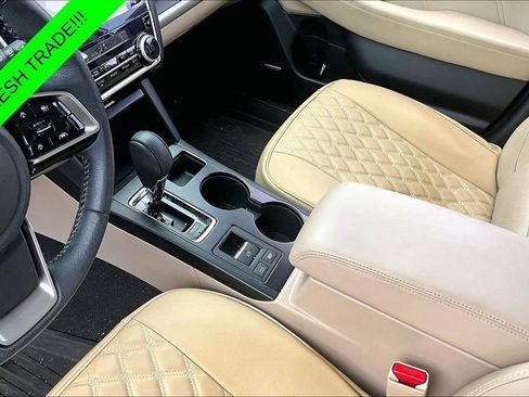 Used 2019 Subaru Outback 2.5i Limited AWD/4WD image 17