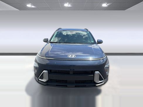 Used 2025 Hyundai Kona SEL FWD image 5