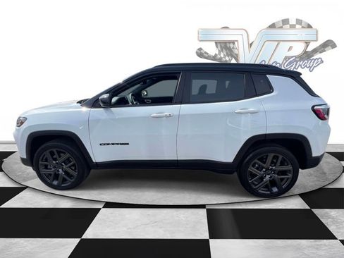Used 2026 Jeep Compass Limited AWD/4WD image 4