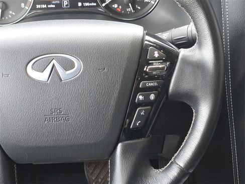 Used 2024 INFINITI QX80 Luxe image 16