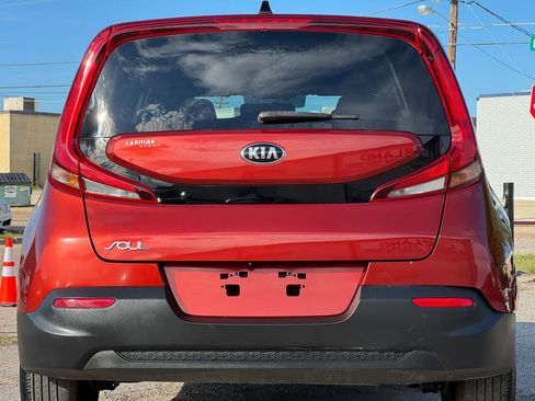 Used 2020 Kia Soul LX FWD image 6