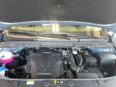 Used 2026 Kia Carnival SX Prestige image 33