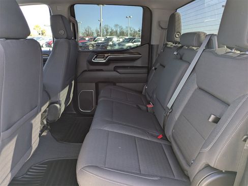 Used 2023 GMC Sierra 1500 Elevation image 13