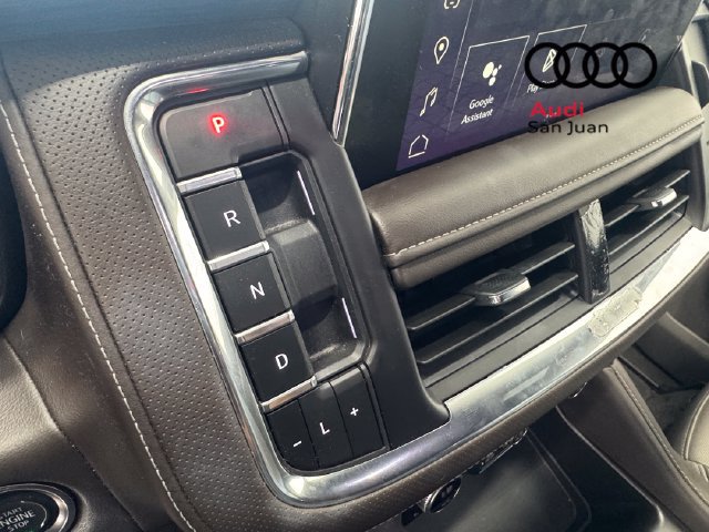 Used 2024 GMC Yukon SLT RWD image 34