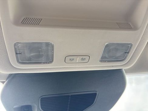 Used 2025 Ford Escape Active image 34