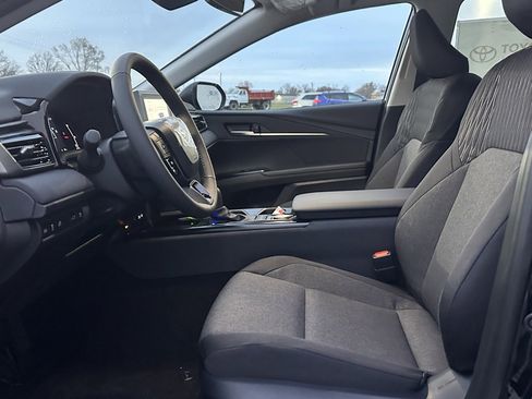 New 2026 Toyota Camry LE image 8