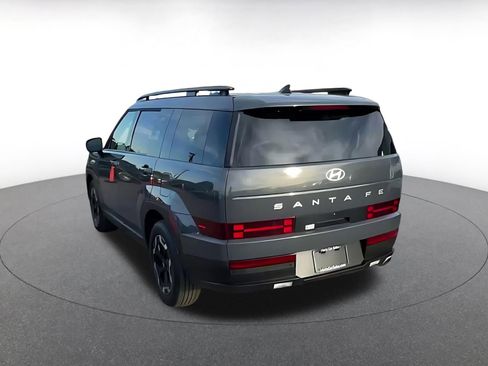 Used 2025 Hyundai Santa Fe SEL image 11