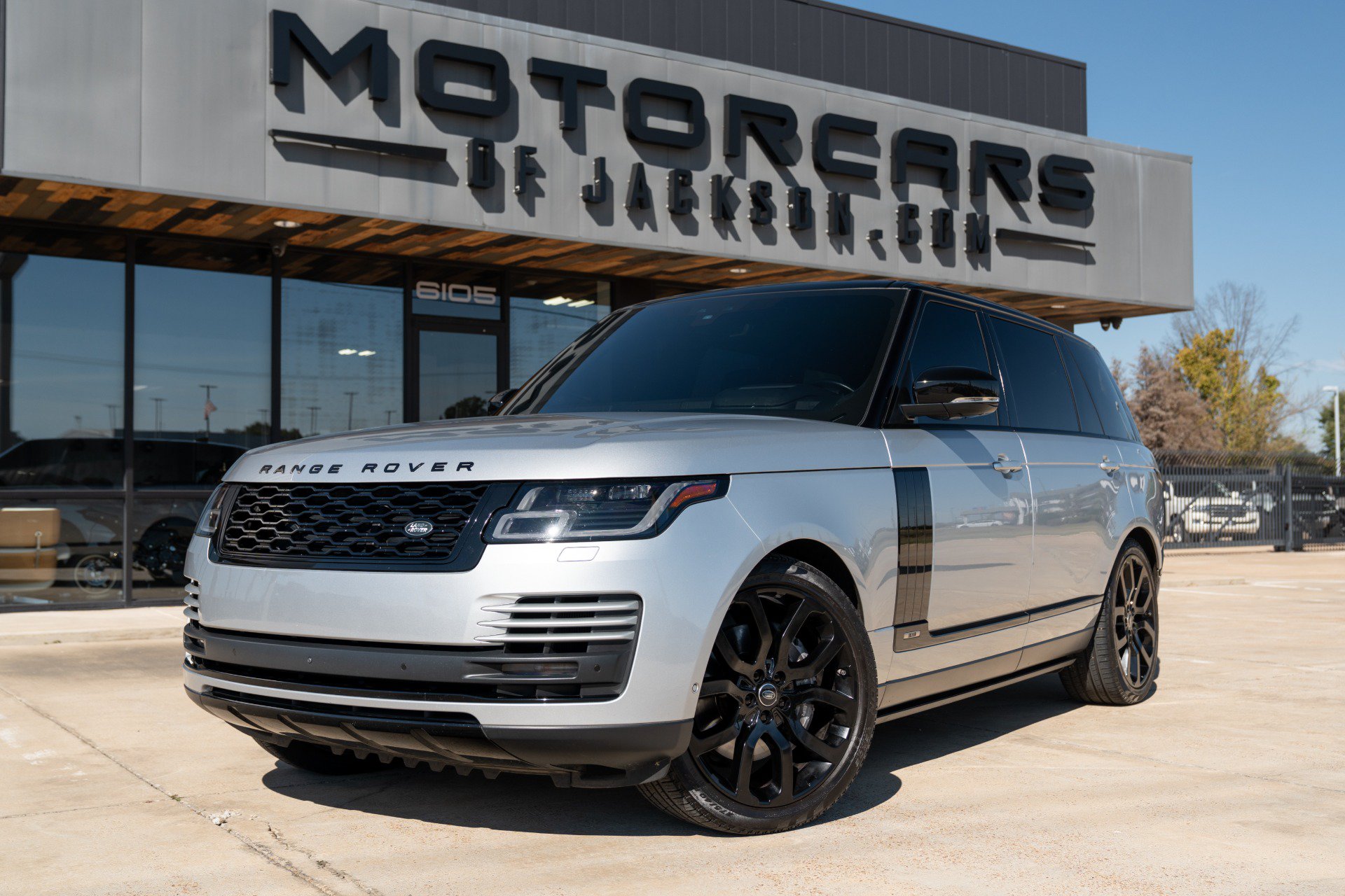 Used 2020 Land Rover Range Rover Long Wheelbase HSE AWD/4WD image 1