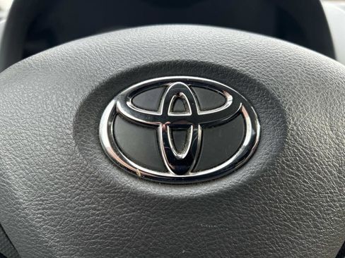 Used 2009 Toyota Corolla S image 22