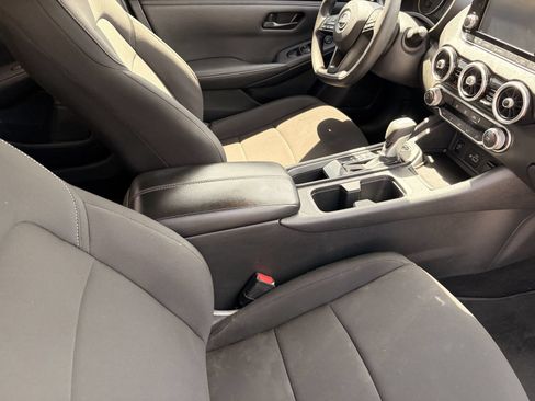 Used 2024 Nissan Sentra S FWD image 10