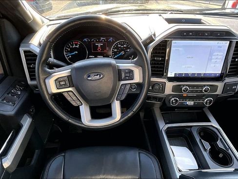 Used 2022 Ford F250 Lariat w/ Lariat Ultimate Package image 8