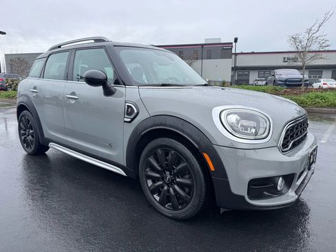 Used 2019 MINI Cooper Countryman S image 1
