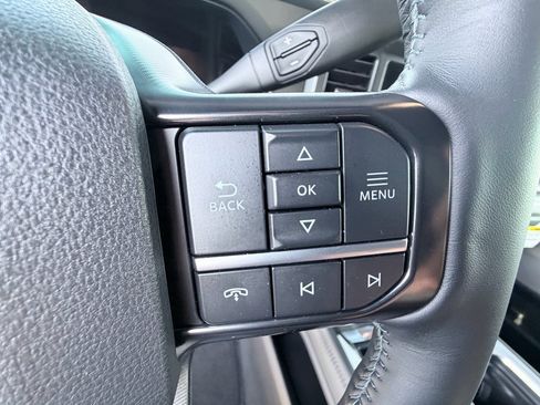 Used 2025 Ford F250 Platinum image 16