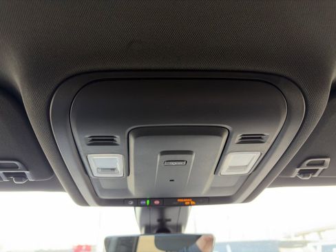 Used 2022 Chevrolet Tahoe 2WD image 26