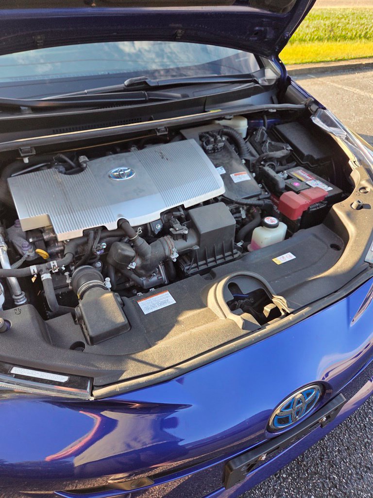 Used 2018 Toyota Prius Four Touring FWD image 9