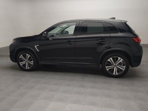 Used 2021 Mitsubishi Outlander Sport SE FWD image 3