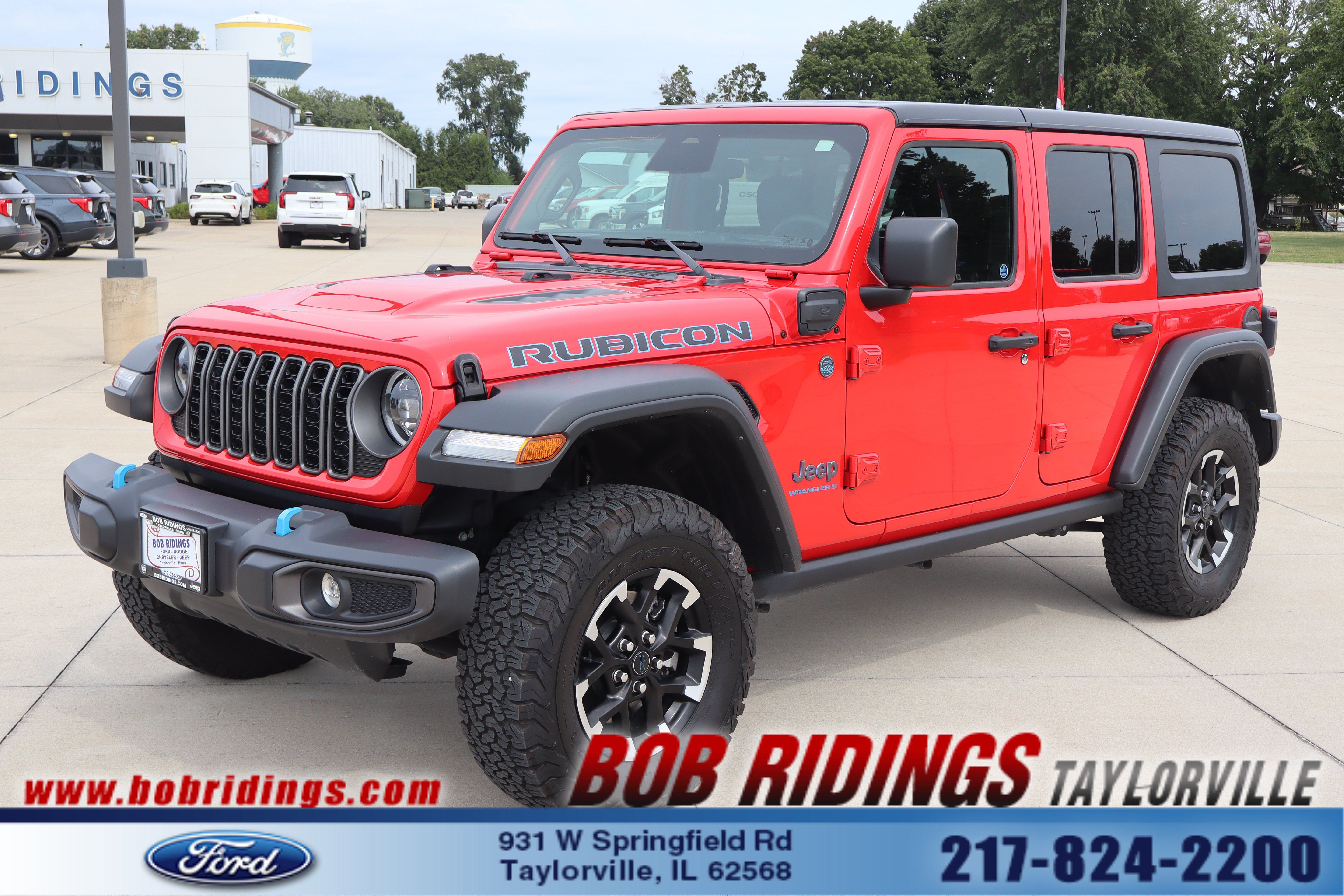 Used 2025 Jeep Wrangler Unlimited Rubicon 4xe w/ Convenience Group AWD/4WD image 1