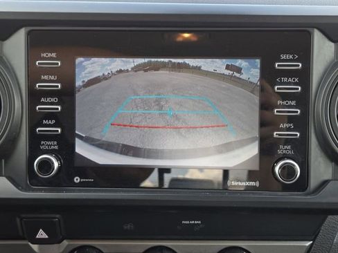 Used 2022 Toyota Tacoma SR w/ SR Convenience Package image 18