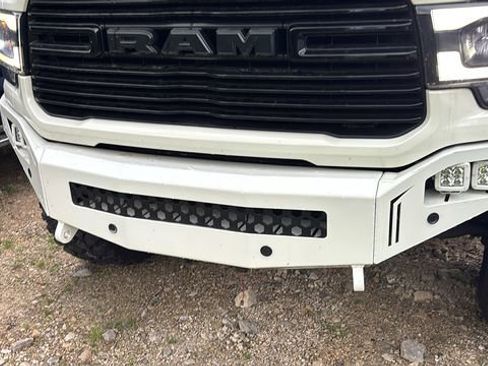 Used 2021 RAM 2500 Laramie w/ Night Edition AWD/4WD image 10
