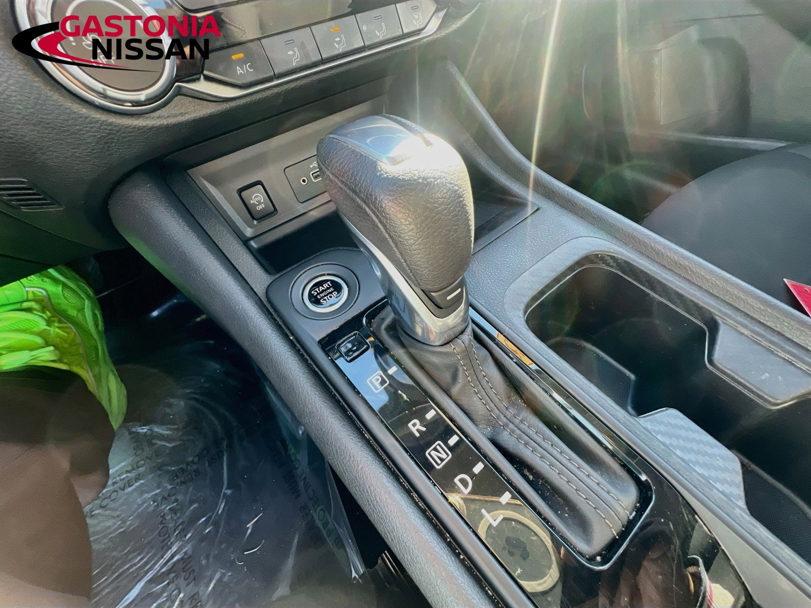 Used 2025 Nissan Sentra S FWD image 18