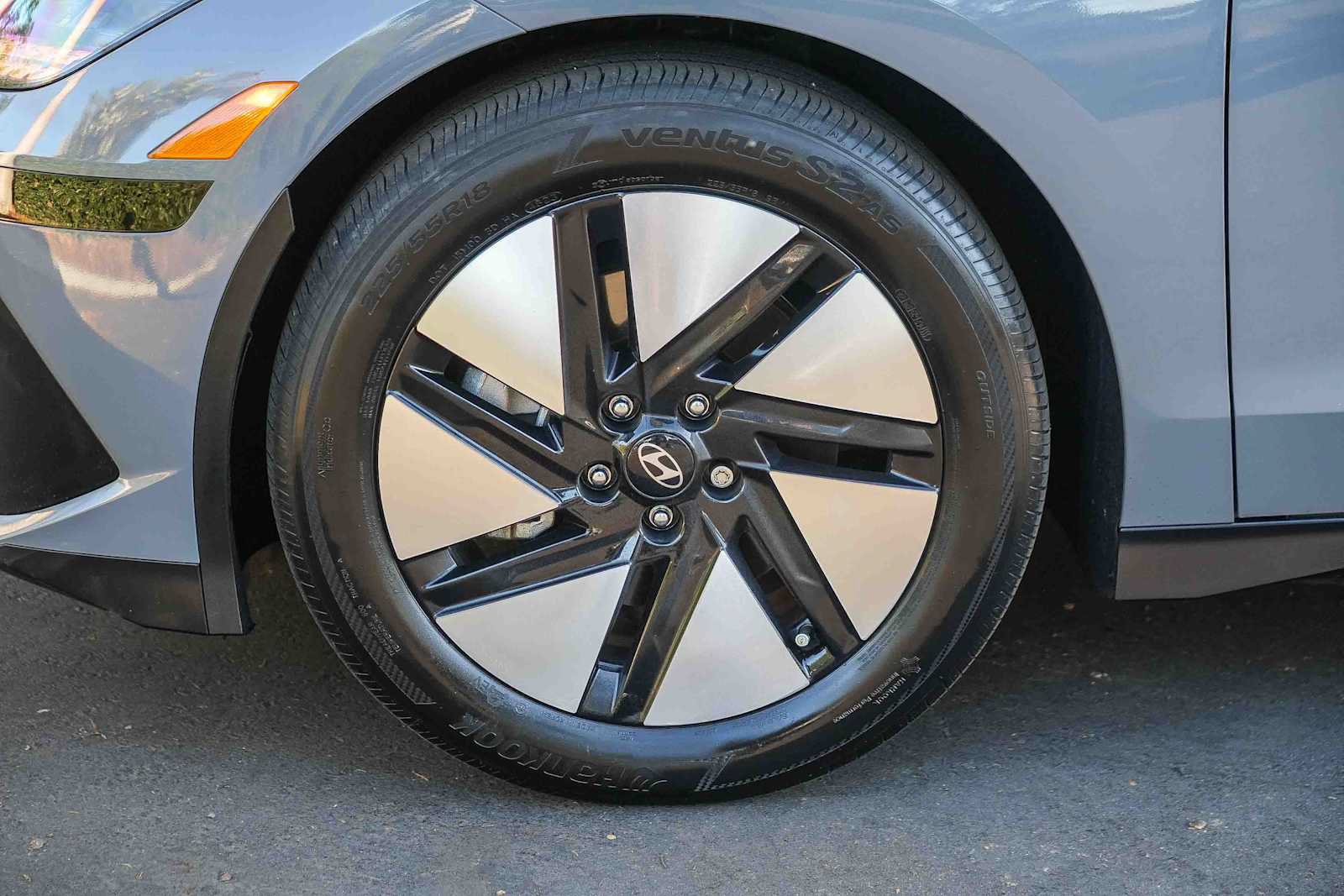 Used 2024 Hyundai Ioniq 6 SE RWD image 11