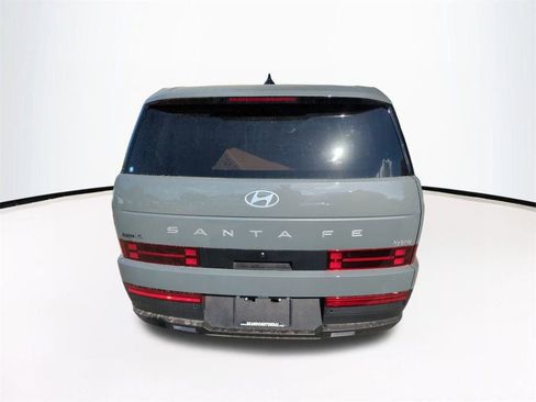 New 2026 Hyundai Santa Fe SE FWD image 6