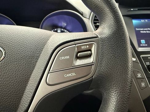 Used 2018 Hyundai Santa Fe Sport w/ 2.4L Value Package 02 FWD image 19