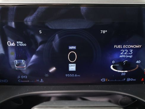 Used 2025 Lincoln Aviator 2WD image 4