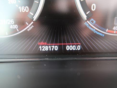 Used 2017 BMW X5 sDrive35i RWD image 25
