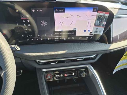 New 2025 Audi SQ5 Prestige image 46