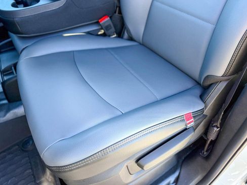 New 2026 RAM 2500 Tradesman w/ Chrome Appearance Group image 8