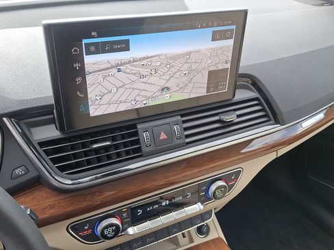 Certified 2025 Audi Q5 2.0T Premium Plus w/ Premium Plus Package image 14