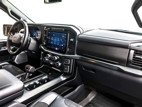 Used 2025 Ford F150 Raptor image 17