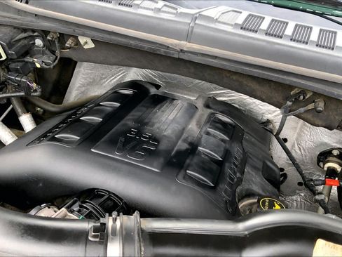 Used 2016 Ford F150 XLT w/ Equipment Group 302A Luxury RWD image 8