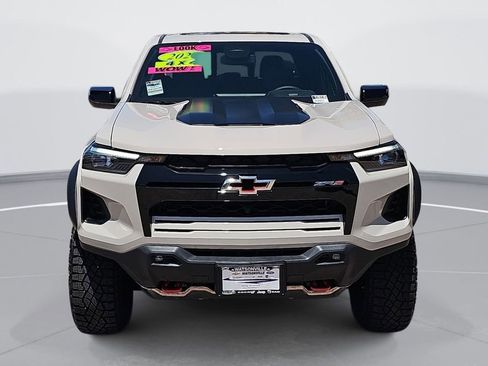New 2026 Chevrolet Colorado ZR2 w/ Technology Package AWD/4WD image 8