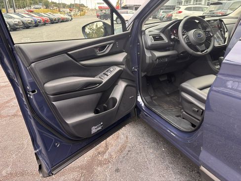 New 2025 Subaru Ascent Bronze Edition image 9