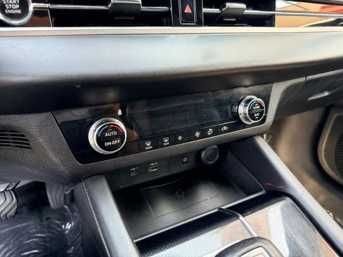 Used 2022 Mitsubishi Outlander SE FWD image 19